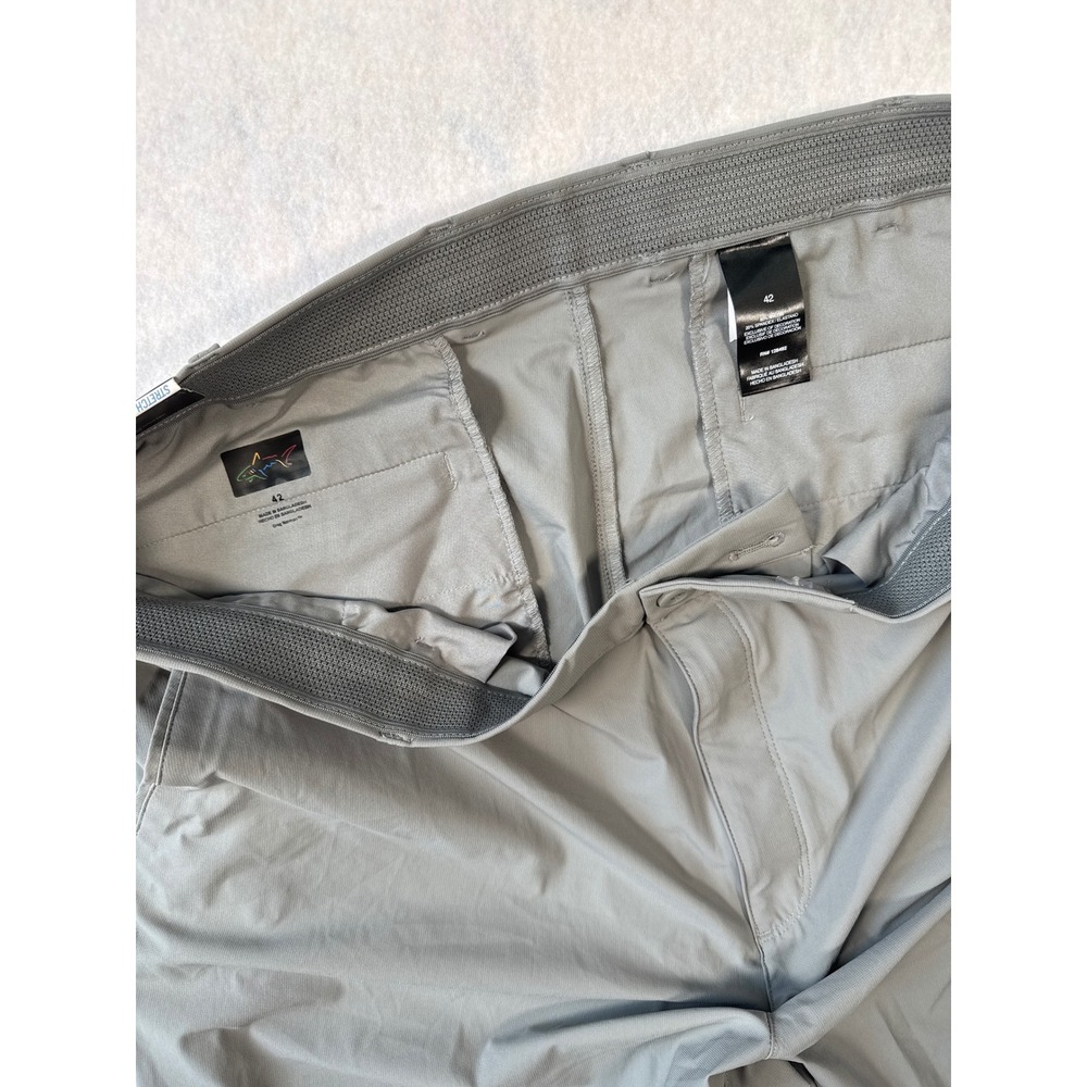 Greg Norman Golf Shorts men size 42 Grey Performance Stretch UPF Protection NWT - Picture 6 of 8